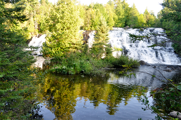 Bond Falls